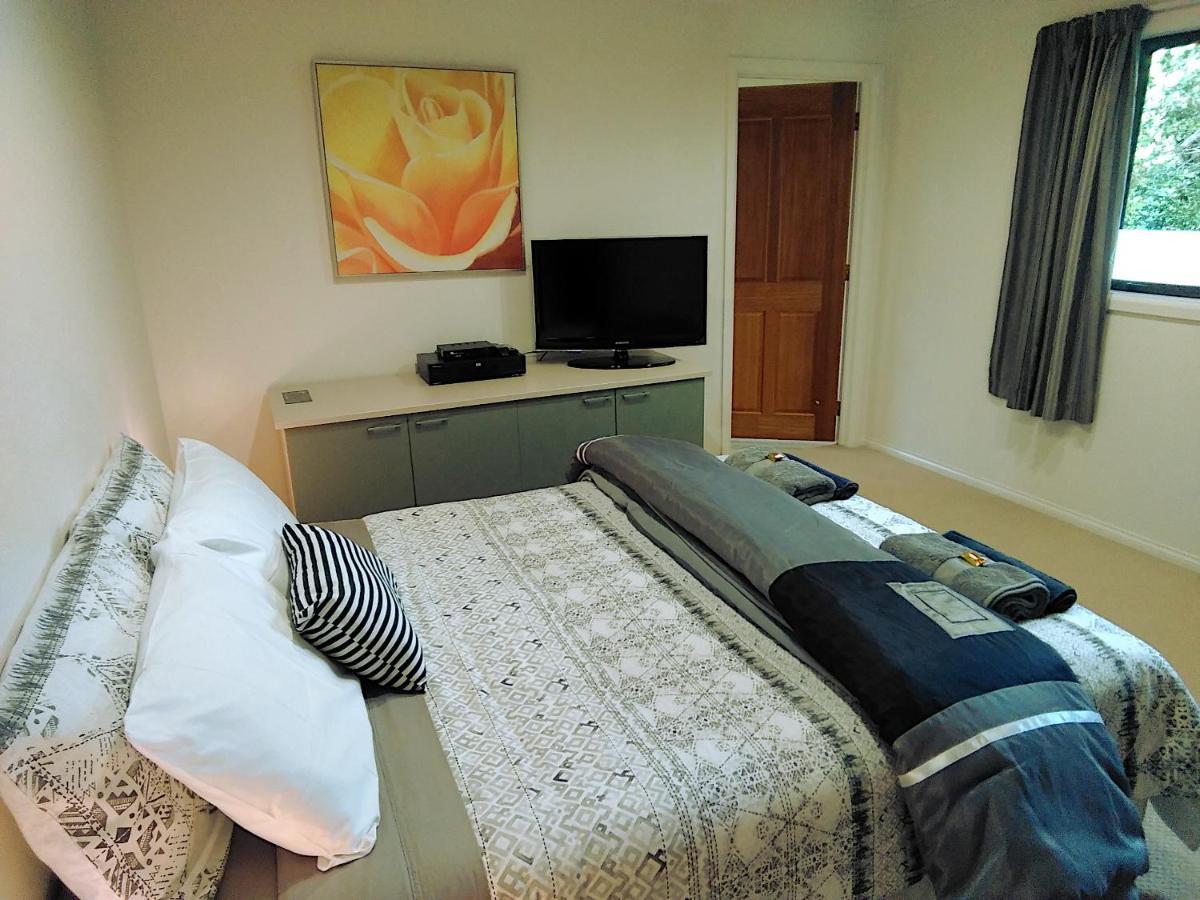 Golden Caves - Bed & Breakfast Такака Екстериор снимка